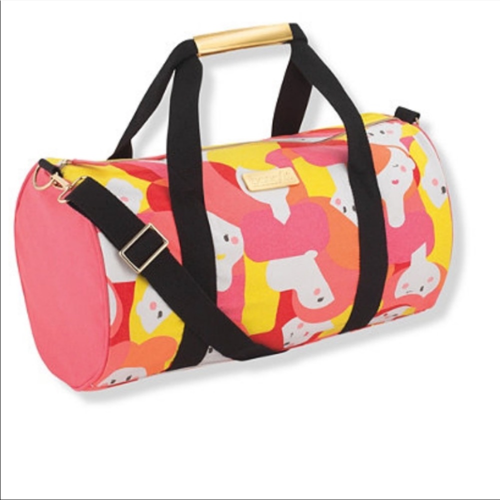 Duffle bag by benifit